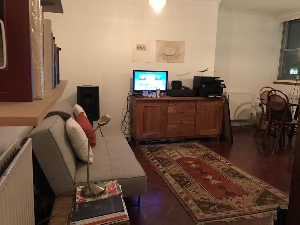 West End Apartment Лондон Экстерьер фото